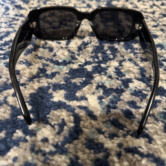 AUTHENTIC PRADA  WOMENS BLACK SUNGLASSES - Picture 2 of 9